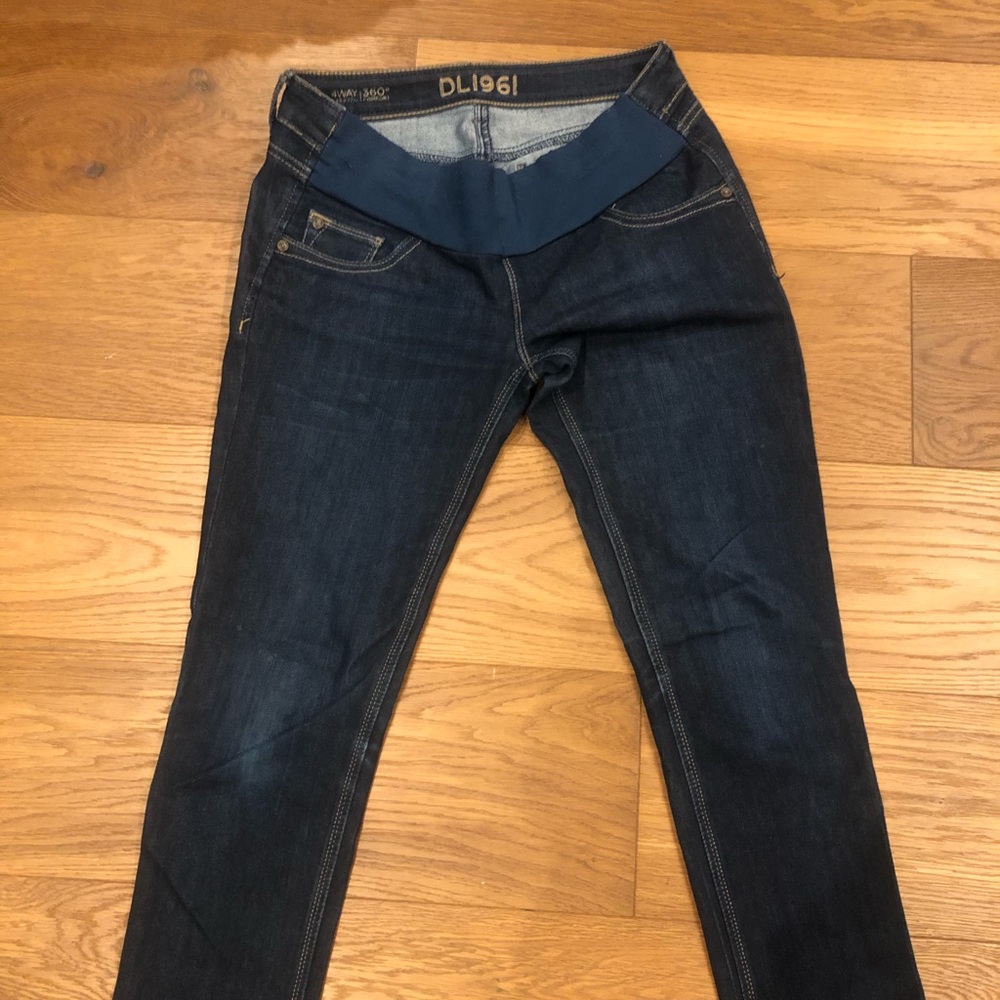 DL1961 Maternity Jeans in dark wash, 28